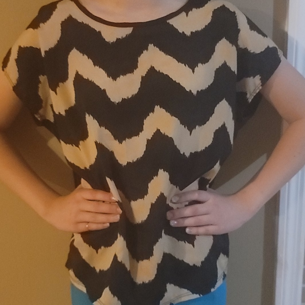 Aztec black and tan blouse